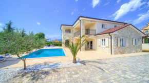 Luxury five stars villa with pool, near beach - by TRAVELER tourist agency Krk - ID 2140